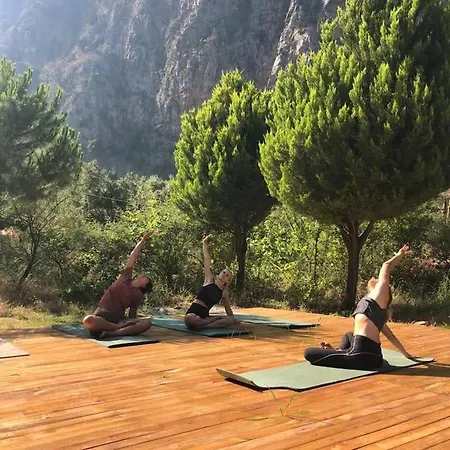Campo de lujo Butterfly Valley Glamping Fethiye