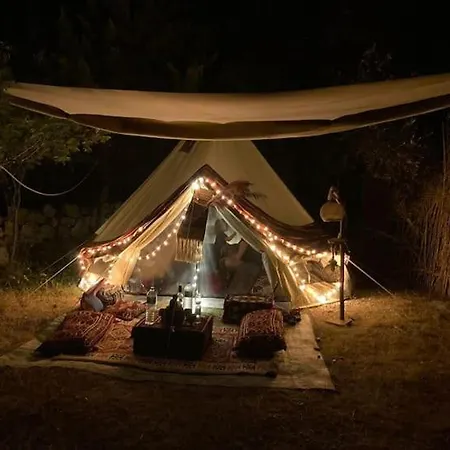 Campo de lujo Butterfly Valley Glamping Fethiye